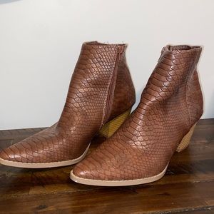 Lulu’s - Spirit Dark Brown Snake Pointed Toe Ankle Booties